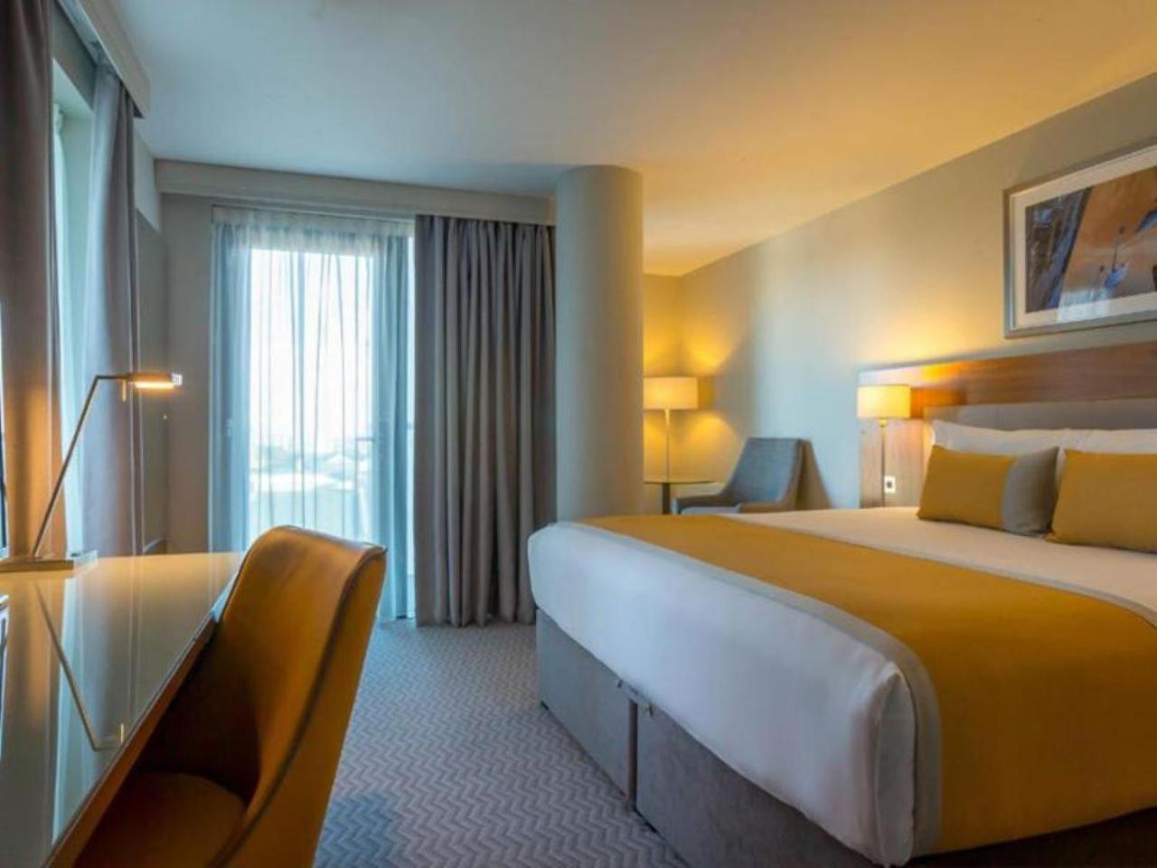 Maldron Hotel Tallaght Eksteriør bilde